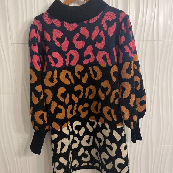 Farm Rio Mixed Leopards Sweater Dress - Sz S - Picture 4 of 5